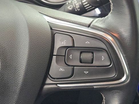 Used 2021 Buick Encore GX Preferred w/ Cold Weather Comfort Package image 33