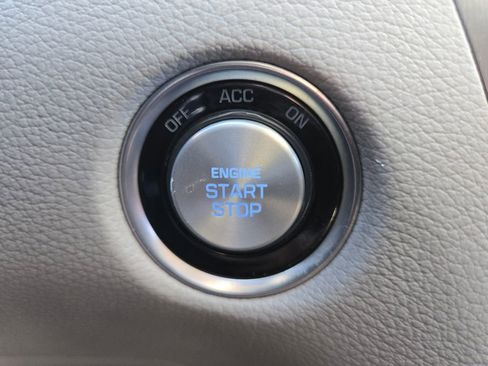 Used 2018 Genesis G80 3.8 image 31