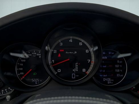 Used 2019 Porsche 911 Turbo S image 40