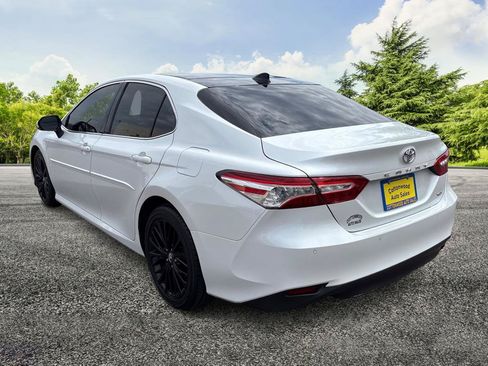 Used 2020 Toyota Camry XLE w/ Driver Assist Package FWD image 5