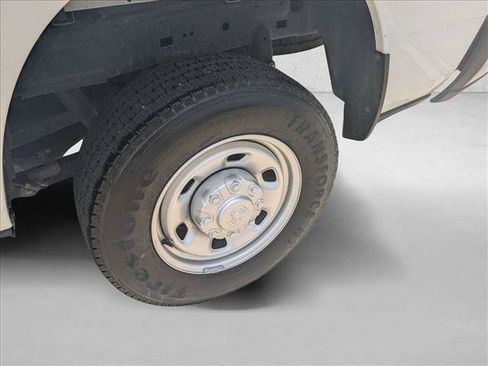 Used 2024 RAM 2500 Tradesman RWD image 21