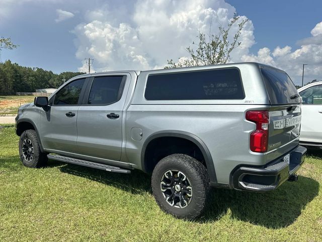 Used 2024 Chevrolet Silverado 1500 ZR2 AWD/4WD image 4