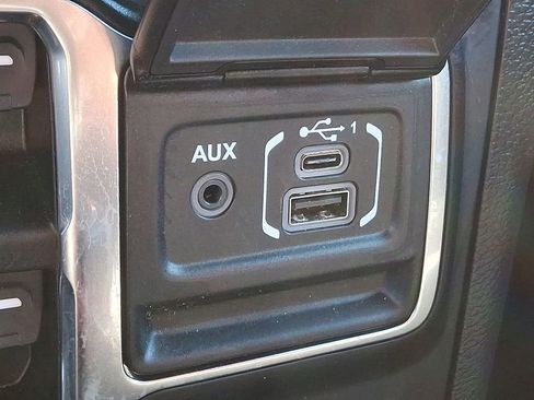 Certified 2023 Jeep Wrangler Unlimited w/ Sun & Screen Package image 26