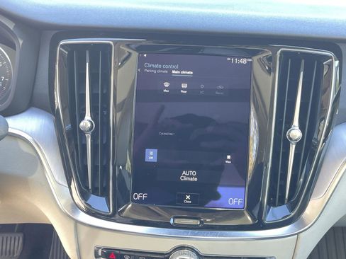 Used 2021 Volvo S60 T5 Momentum w/ Protection Package Premier image 16