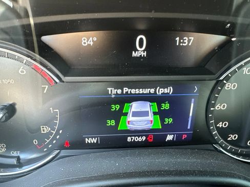 Used 2021 Cadillac CT5 Luxury w/ Sun And Sound Package RWD image 8