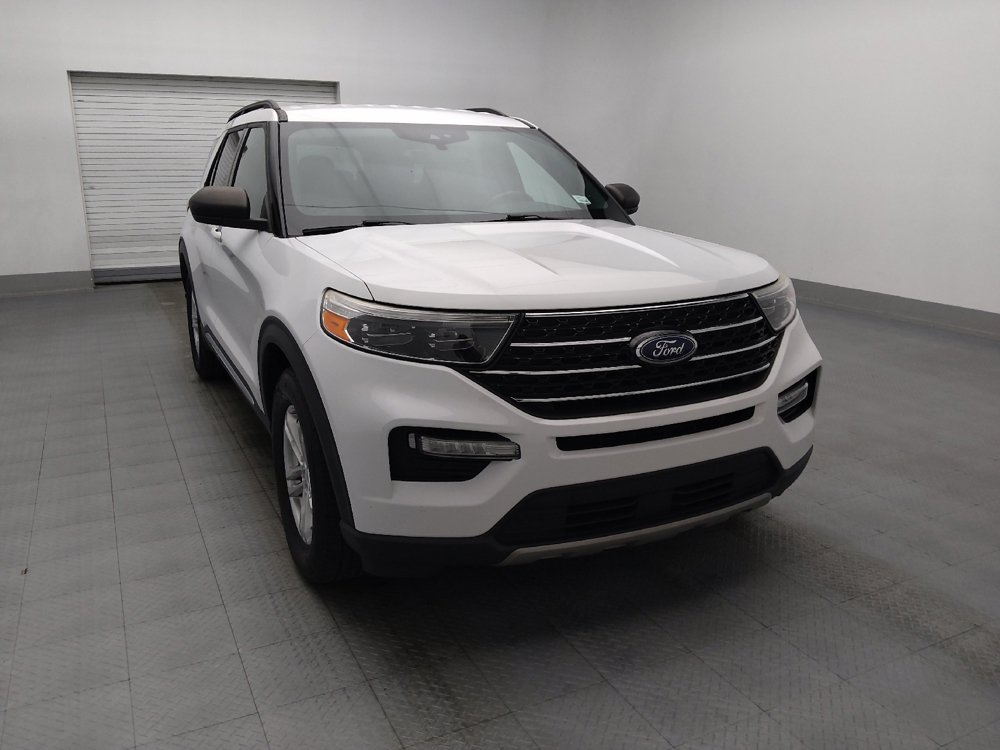 Used 2020 Ford Explorer XLT w/ Equipment Group 202A RWD image 14