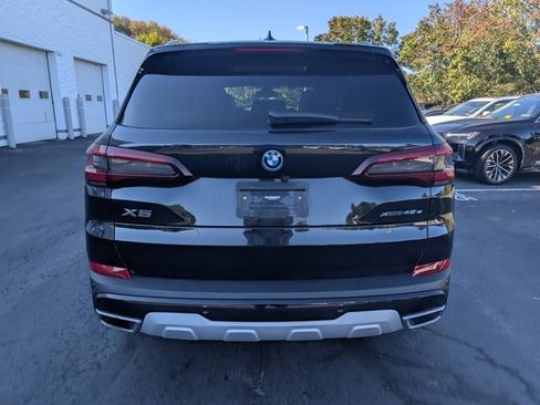 Used 2022 BMW X5 xDrive45e w/ Executive Package image 4