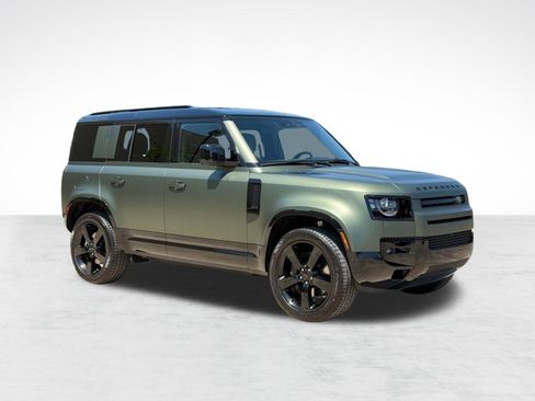 New 2026 Land Rover Defender 110 X-Dynamic SE AWD/4WD image 7