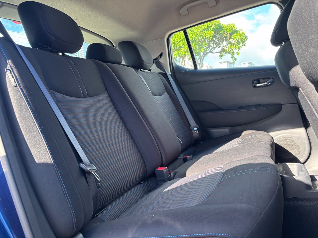 Used 2023 Nissan Leaf S FWD image 9