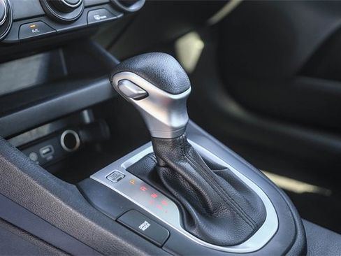 Used 2021 Kia Forte LXS image 22