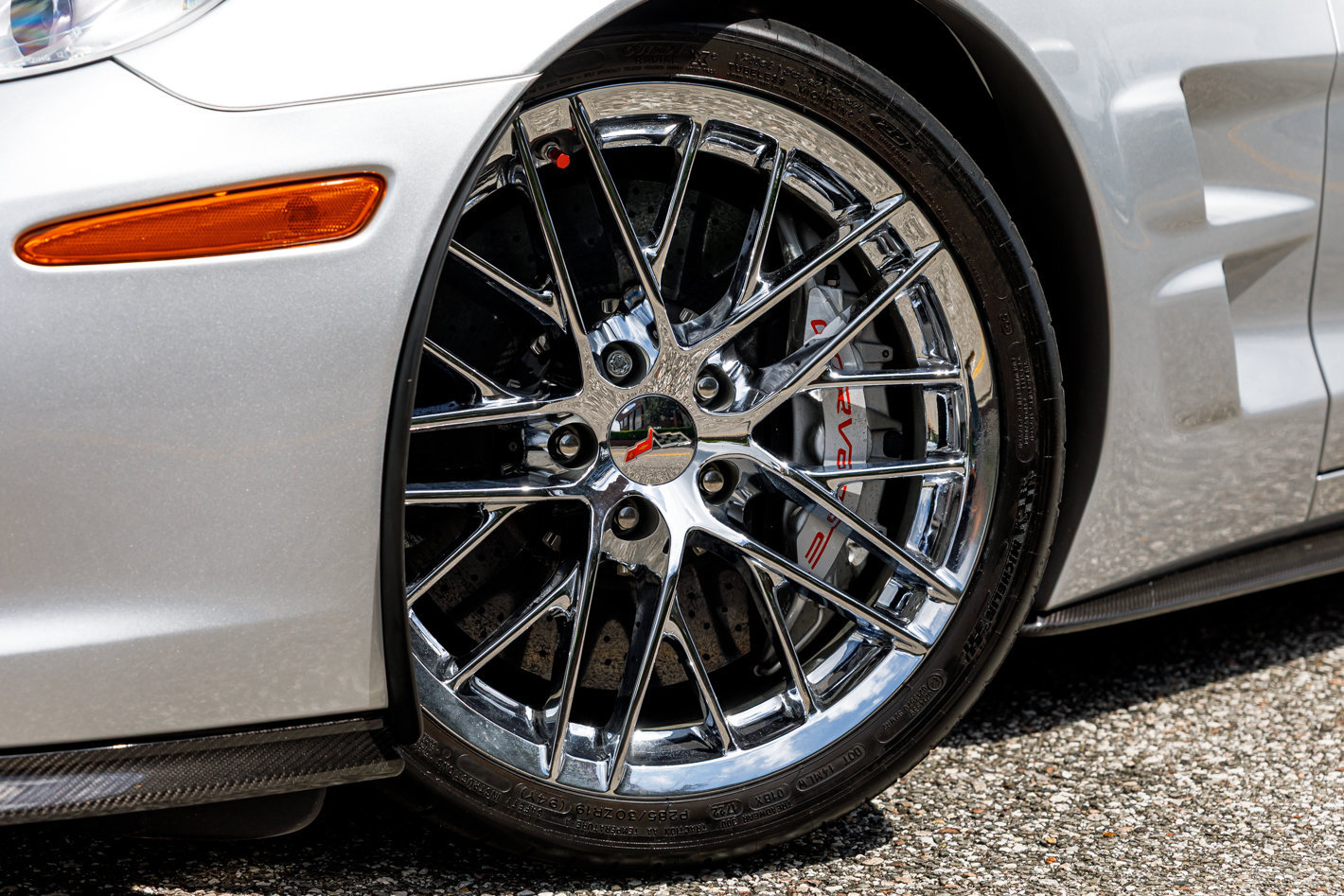 Used 2012 Chevrolet Corvette ZR1 w/ 3ZR Preferred Equipment Group RWD image 14