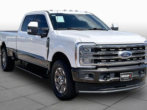 Used 2024 Ford F350 King Ranch AWD/4WD image 3