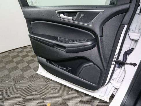 Used 2023 Ford Edge SEL w/ Convenience Package image 37