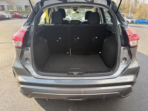 Used 2024 Nissan Kicks S image 26