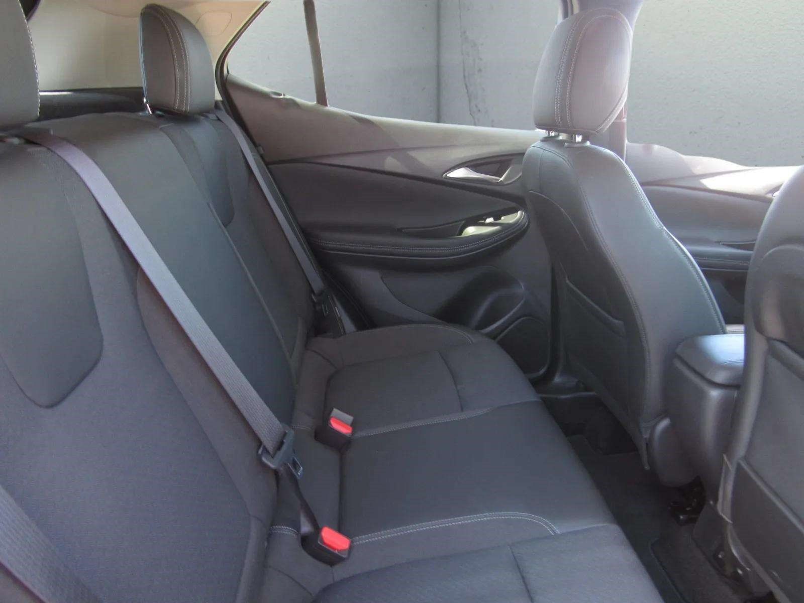Used 2023 Buick Encore GX Preferred FWD image 11