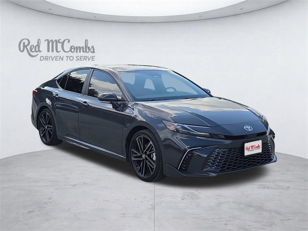 Used 2025 Toyota Camry XSE FWD image 7