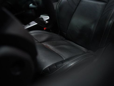 Used 2015 Dodge Challenger SRT Hellcat RWD image 76