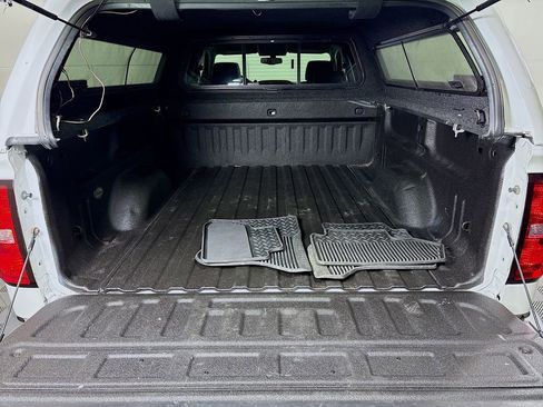 Used 2018 Chevrolet Silverado 1500 Custom image 23