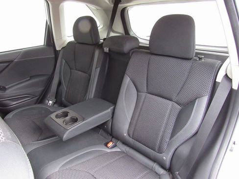 Used 2019 Subaru Forester Premium image 15