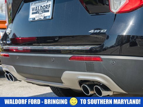 Used 2022 Ford Explorer King Ranch image 10