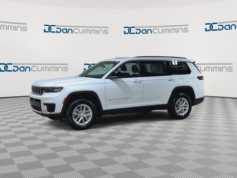New 2026 Jeep Grand Cherokee L Laredo AWD/4WD image 4