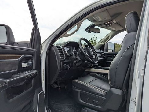 Used 2023 RAM 2500 Laramie AWD/4WD image 43