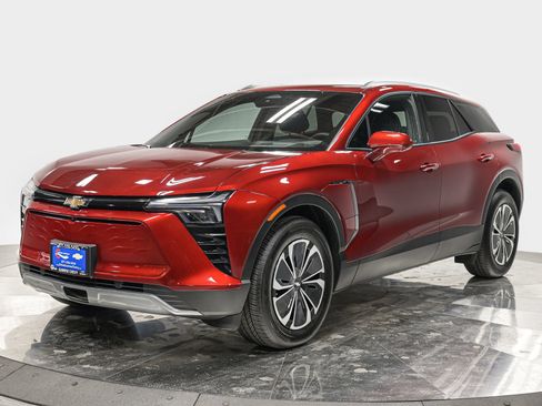 Used 2024 Chevrolet Blazer EV LT AWD/4WD image 1