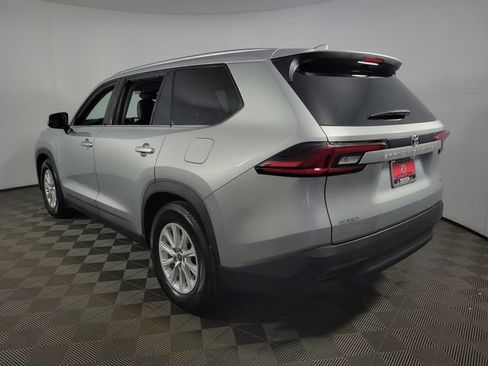 Used 2026 Toyota Grand Highlander FWD image 6