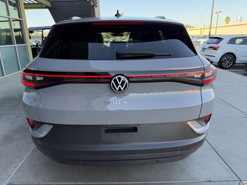 Used 2022 Volkswagen ID.4 Pro S image 13