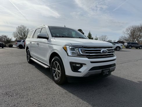 Used 2020 Ford Expedition Max XLT image 8