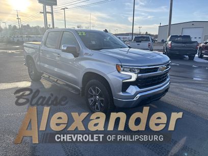 Used 2022 Chevrolet Silverado 1500 LT w/ Z71 Off-Road Package