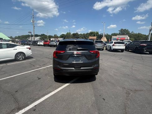 Used 2020 GMC Terrain SLE w/ Driver Convenience Package FWD image 12