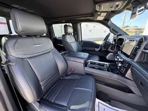 New 2025 Ford F250 Platinum image 25