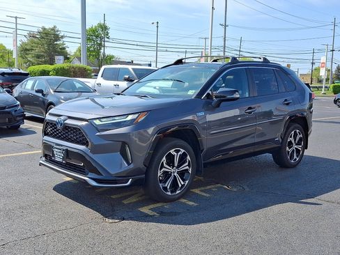 Used 2023 Toyota RAV4 XSE w/ Weather Package AWD/4WD image 3