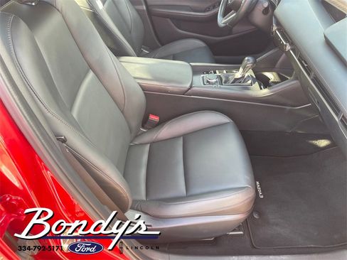 Used 2023 MAZDA MAZDA3 s image 18