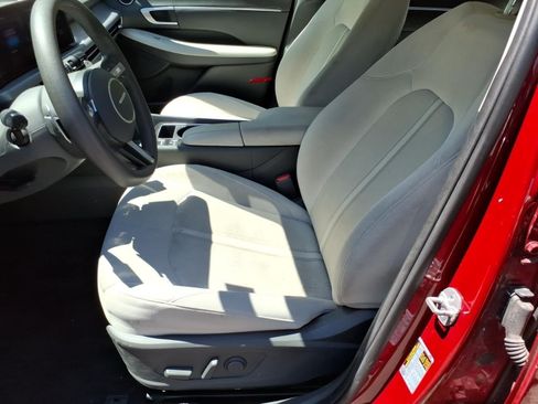 Used 2024 Hyundai Sonata SEL FWD image 11