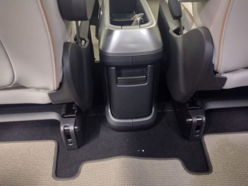 New 2025 Volkswagen ID. Buzz 1st Edition image 41