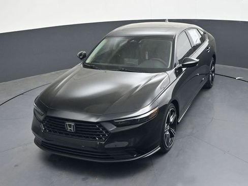 Used 2026 Honda Accord SE image 30