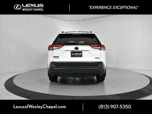 Used 2023 Toyota RAV4 AWD Hybrid image 7