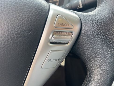 Used 2016 Nissan Sentra S image 13