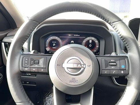 Used 2023 Nissan Rogue Platinum w/ Platinum Premium Package AWD/4WD image 18
