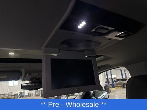Used 2016 GMC Yukon Denali w/ Open Road Package AWD/4WD image 6