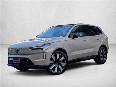 New 2025 Volvo EX90 Plus w/ Protection Package Premier