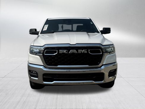 Used 2025 RAM 1500 Big Horn AWD/4WD image 2