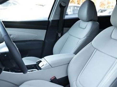 New 2026 Hyundai Tucson SEL image 8