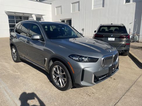 Certified 2024 BMW X5 xDrive40i w/ Parking Assistance Package image 4