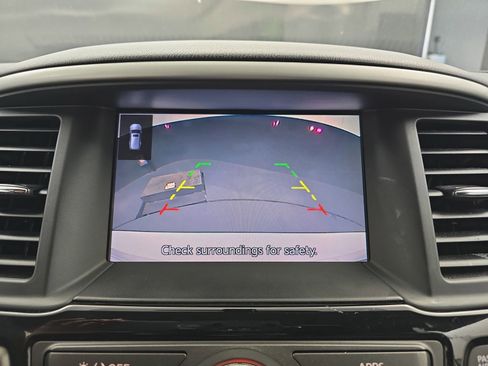 Used 2019 Nissan Pathfinder SV FWD image 25