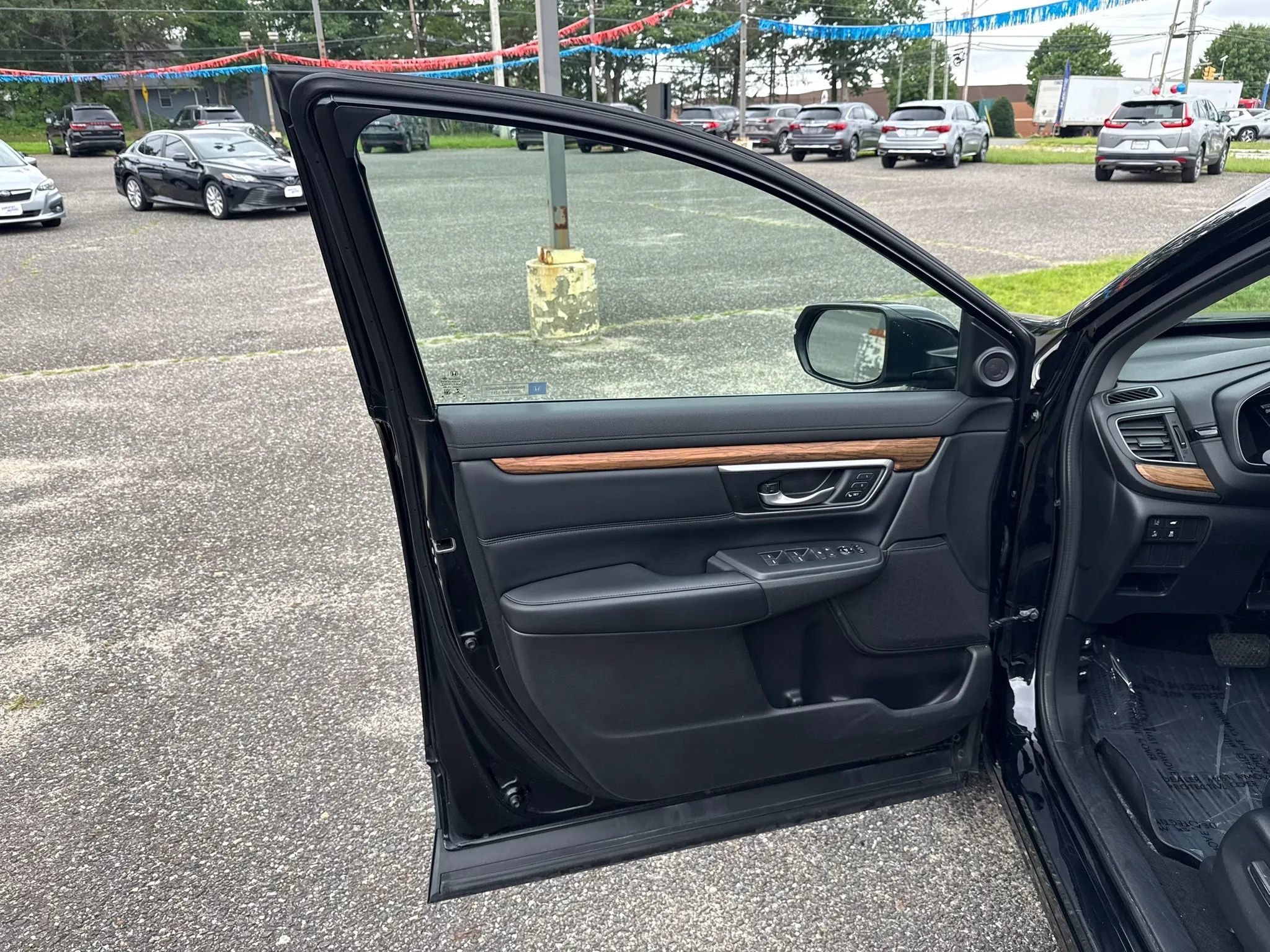 Used 2017 Honda CR-V EX-L image 12