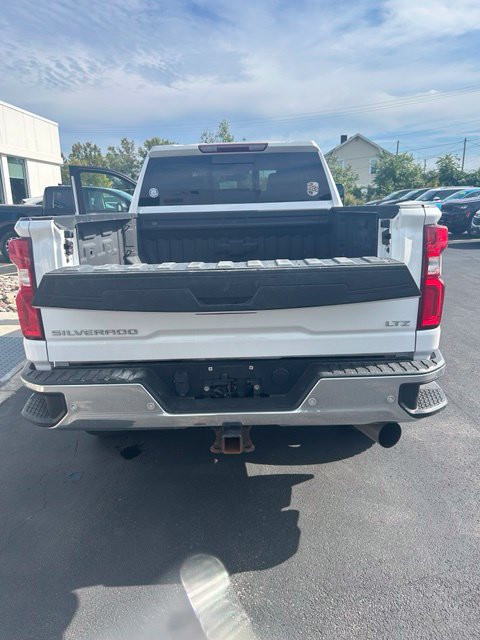 Used 2022 Chevrolet Silverado 2500 LTZ AWD/4WD image 5
