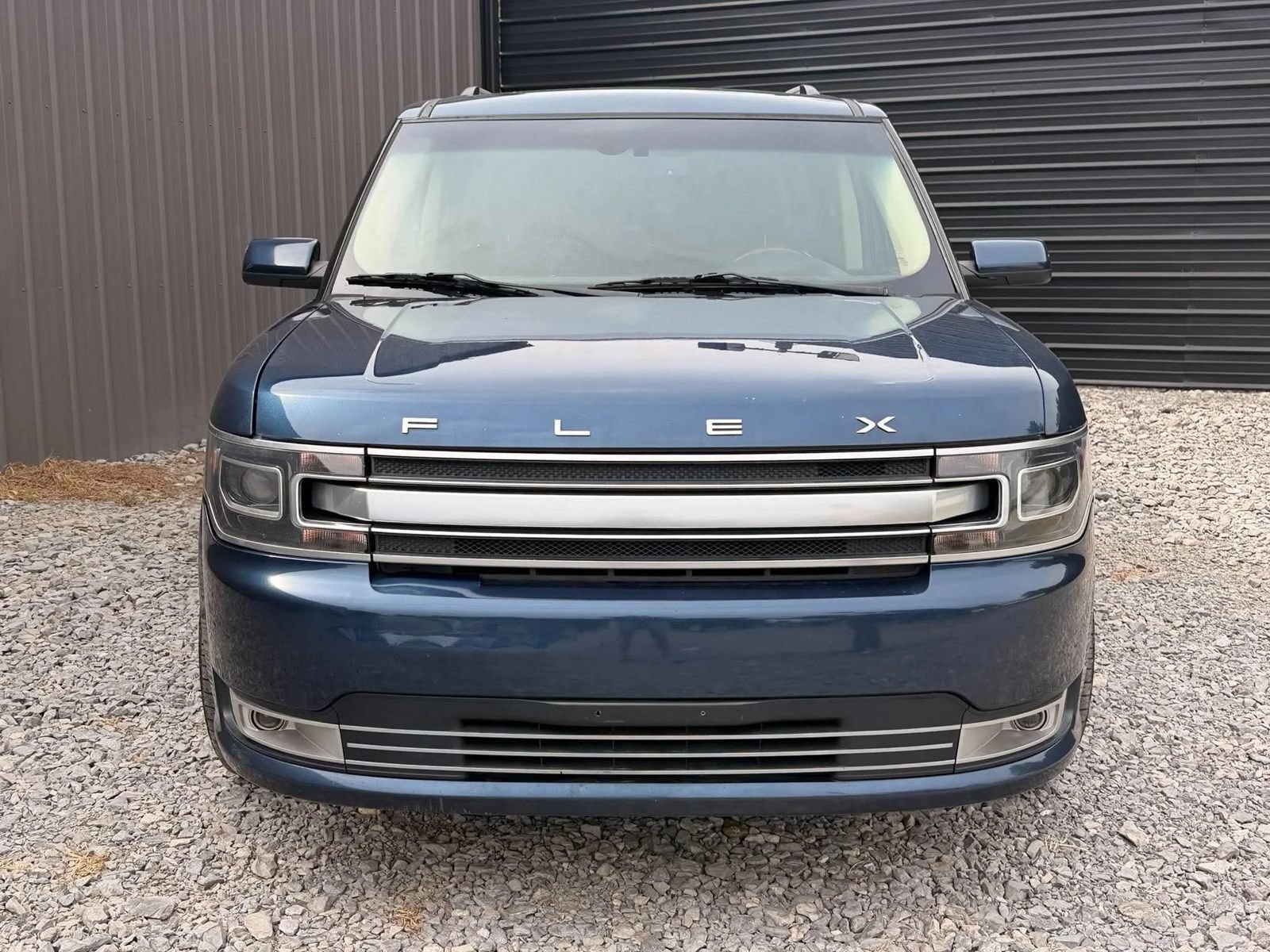 Used 2017 Ford Flex Limited w/ Equipment Group 301A FWD image 2